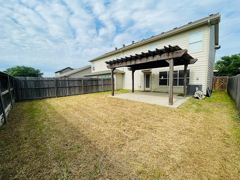 7561 Lazy Spur Blvd — Photo 14