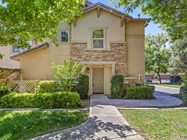 3301 N Park Dr Unit 2312, Sacramento, CA 95835