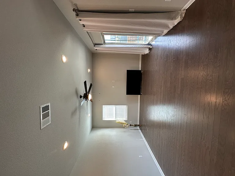 Titanium St — Photo 10