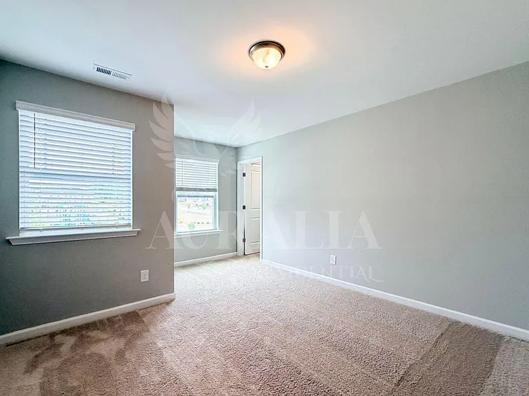 111 Lennei Ln — Photo 22