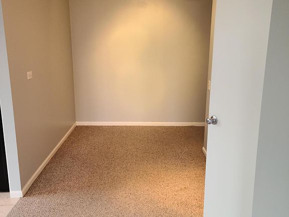 Unit landing area