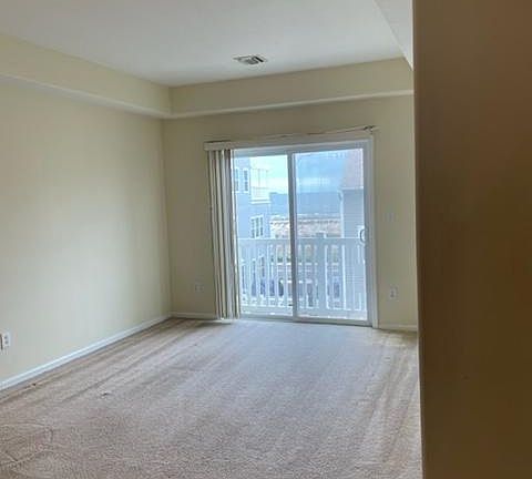5th image of 6603 Seaspray Ave