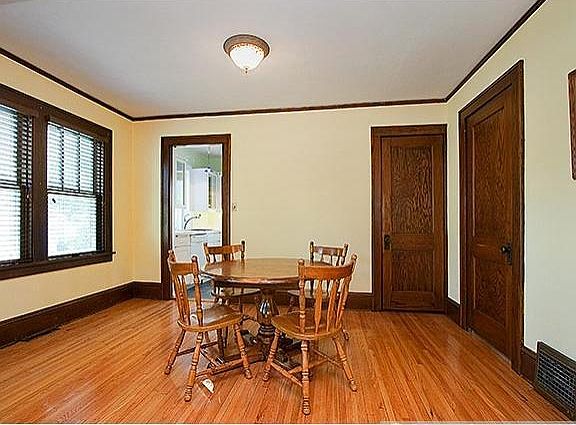3rd image of 1297 White Bear Ave N