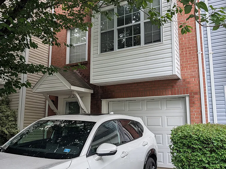 18203 Paladin Dr — Photo 1