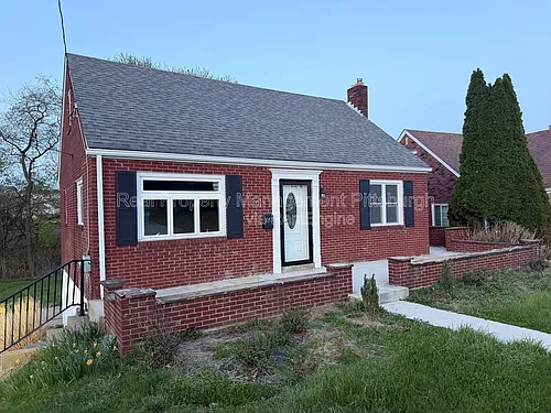 1053 Edward Dr Photo 1