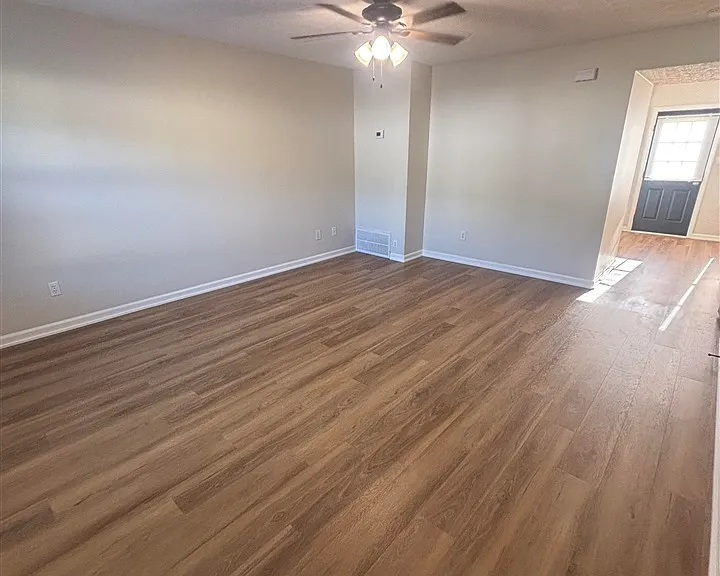 959 Potter Ave #A — Photo 2