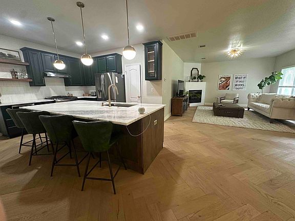 2nd image of 5725 Galsworthy Ct