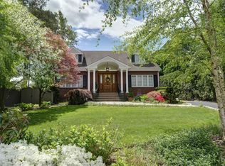 64 Winsor Pl, Glen Ridge, NJ 07028