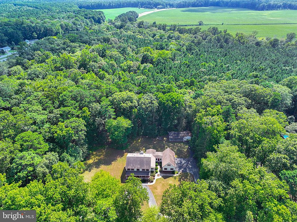 1st image of 9005 Horseshoe Ln