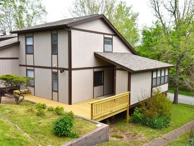 7 White Oak Dr, Holiday Island, AR, 72631