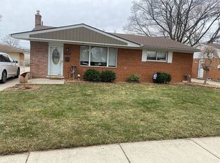 14635 Blue Skies St, Livonia, MI 48154