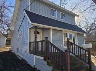 1061 33rd St, Des Moines, IA 50311