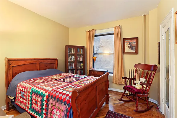 Sold by Corcoran | media 3