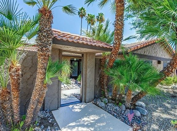 4th image of 2958 E Alta Loma Dr