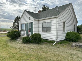 3493 Thompson Rd, Homedale, ID 83628