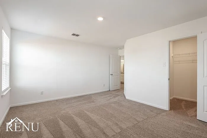 2951 Jackson Smt — Photo 14