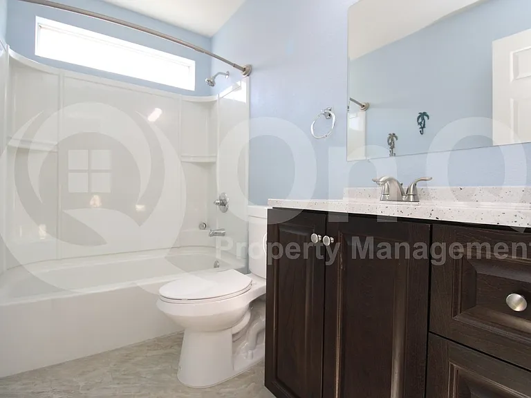 137 W Leah Ct — Photo 19
