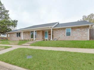 9209 S Youngs Ave, Oklahoma City, OK 73159