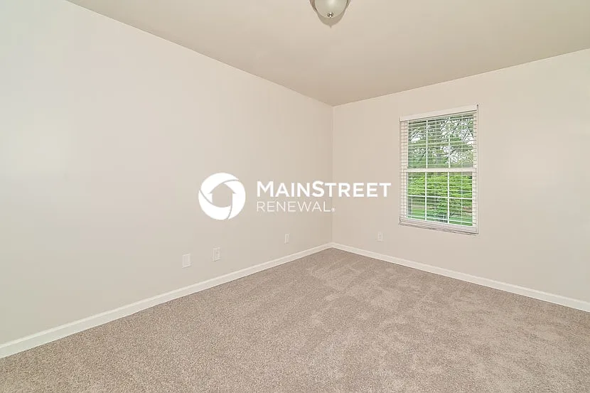 6509 Ellesmere Dr — Photo 4