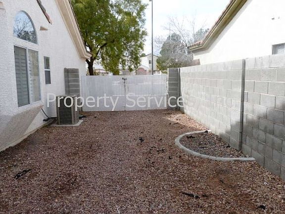 5th image of 2244 Oasis Palm Ct