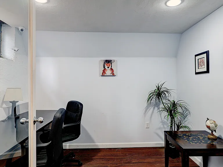 30 Weeden St #B2 — Photo 6