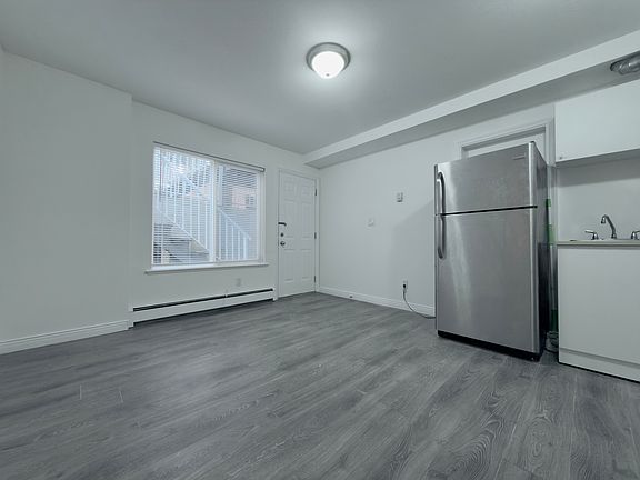 3rd image of 13793 63rd Ave