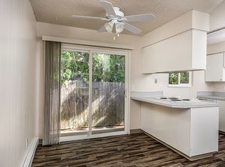 5318 Lakeview Blvd APT 29, Lake Oswego, OR 97035