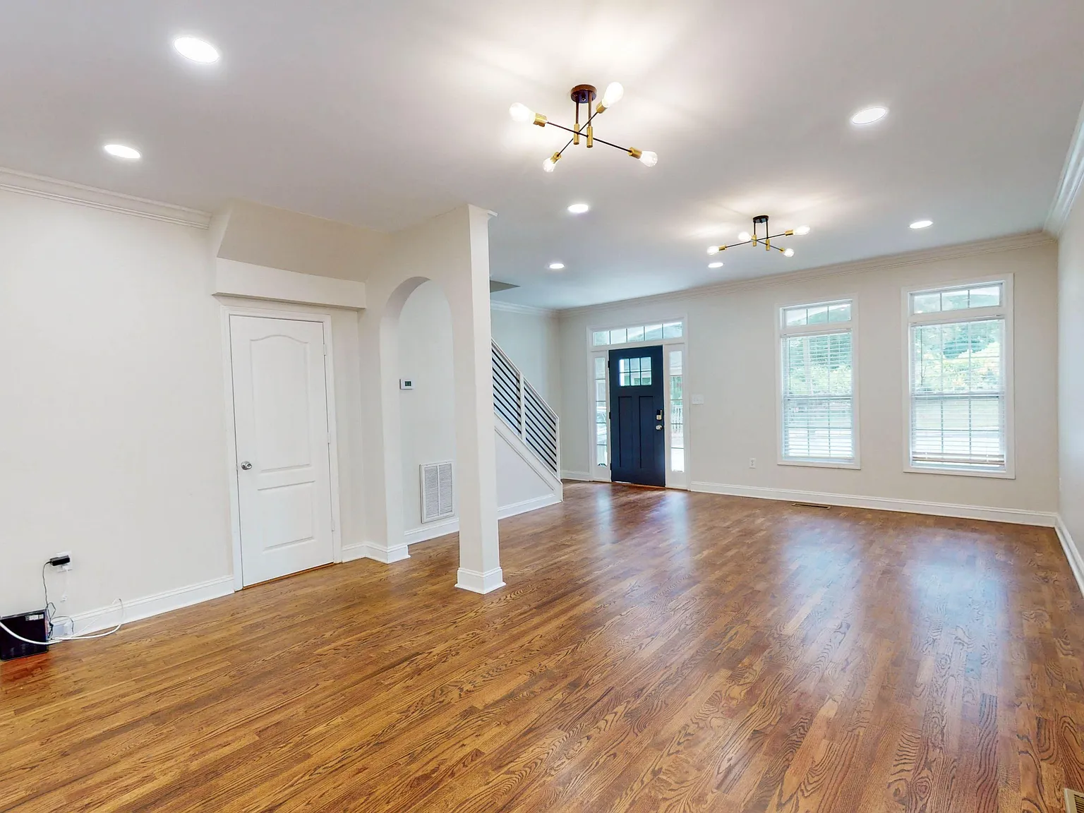 4 bed, 4.0 bath, $676 — Photo 4
