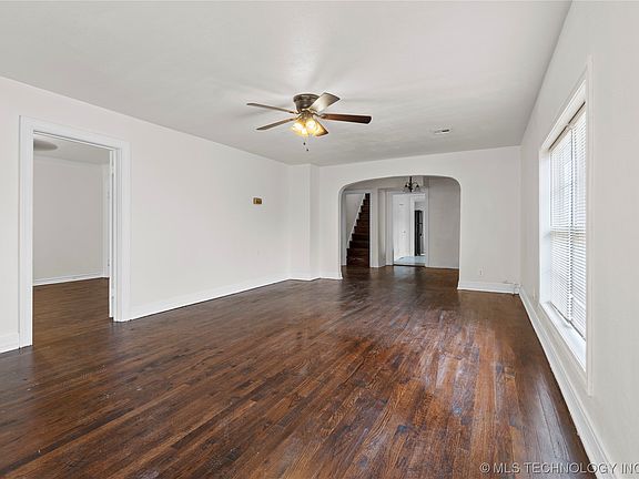 4th image of 333 E Will Rogers Blvd