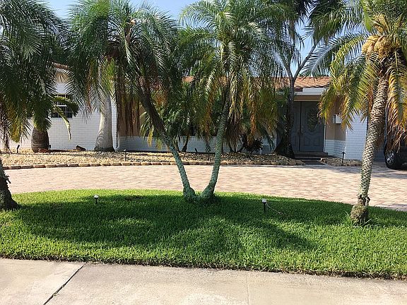 Refreshed & sealed pavers