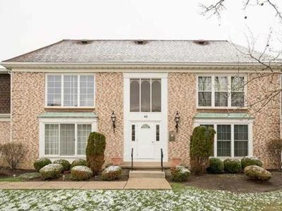 60-2 Carriage Dr, Orchard Park, NY, 14127