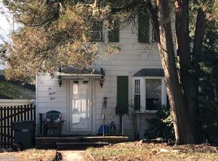 635 Main St, Metuchen, NJ 08840