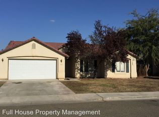 1018 N Roberta Way, Porterville, CA 93257