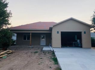 104 S Aztec St, Montezuma, KS 67867