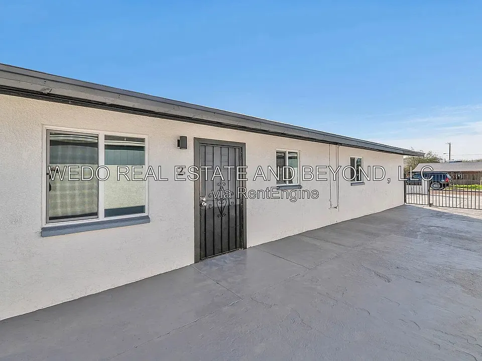 732 W Southgate Ave #2