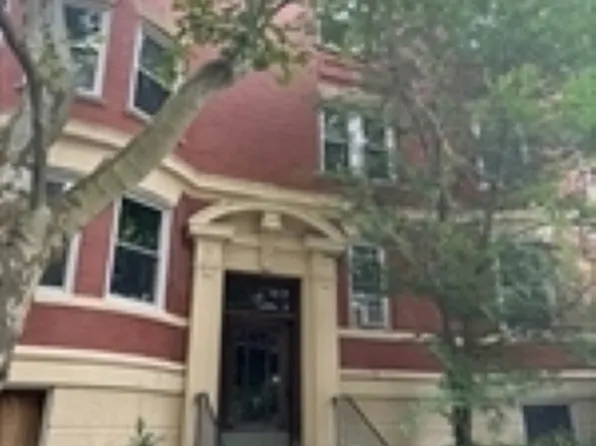 235 Rawson Rd APT 4, Brookline, MA 02445