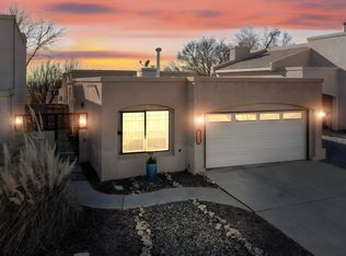 4913 Edwards Dr NE, Albuquerque, NM 87111