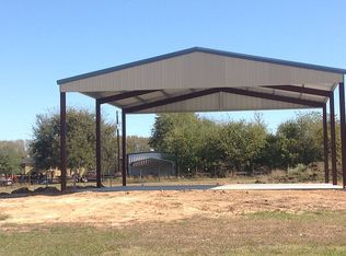 573 River Valley Dr, Wharton, TX 77488