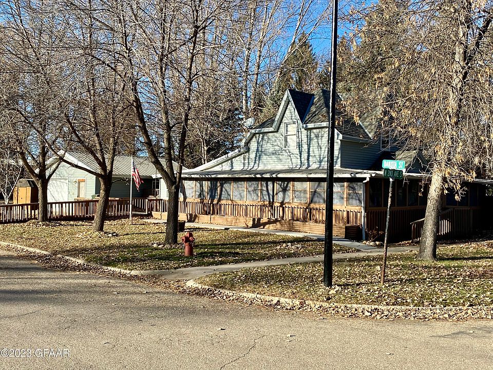 1st image of 209 W 2nd Ave S