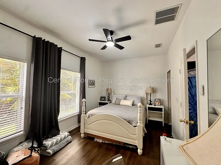 4226 Waterside Pointe Cir — Photo 16