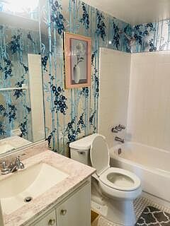 5th image of 7200 NW 5TH Place #203