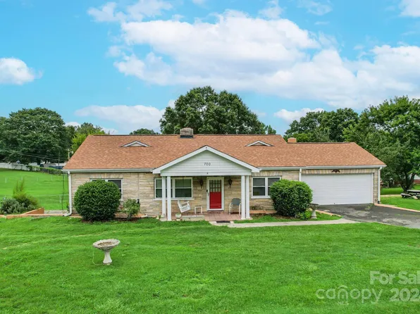 700 S Myrtle School Rd, Gastonia, NC 28052
