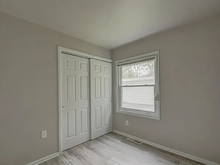 1008 Hovey St #ATK — Photo 10