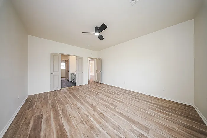 11601 Hackney Ln — Photo 11