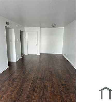 3rd image of 2814 S Bartell Dr #J-25