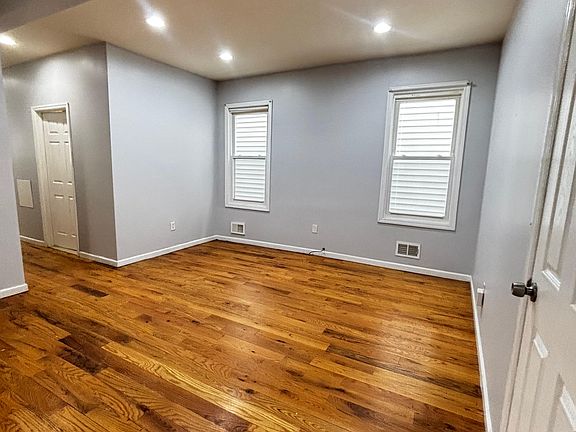 2nd image of 166 Wilkinson Ave #G1