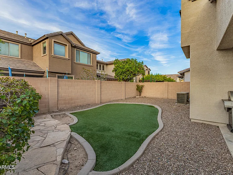 3143 S Southwind Dr — Photo 39