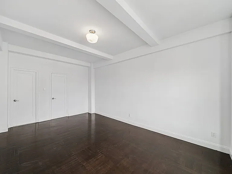 160 W 71st St #8K — Photo 11
