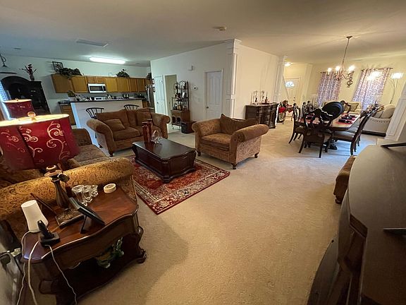 4th image of 13727 Fairplains Ct