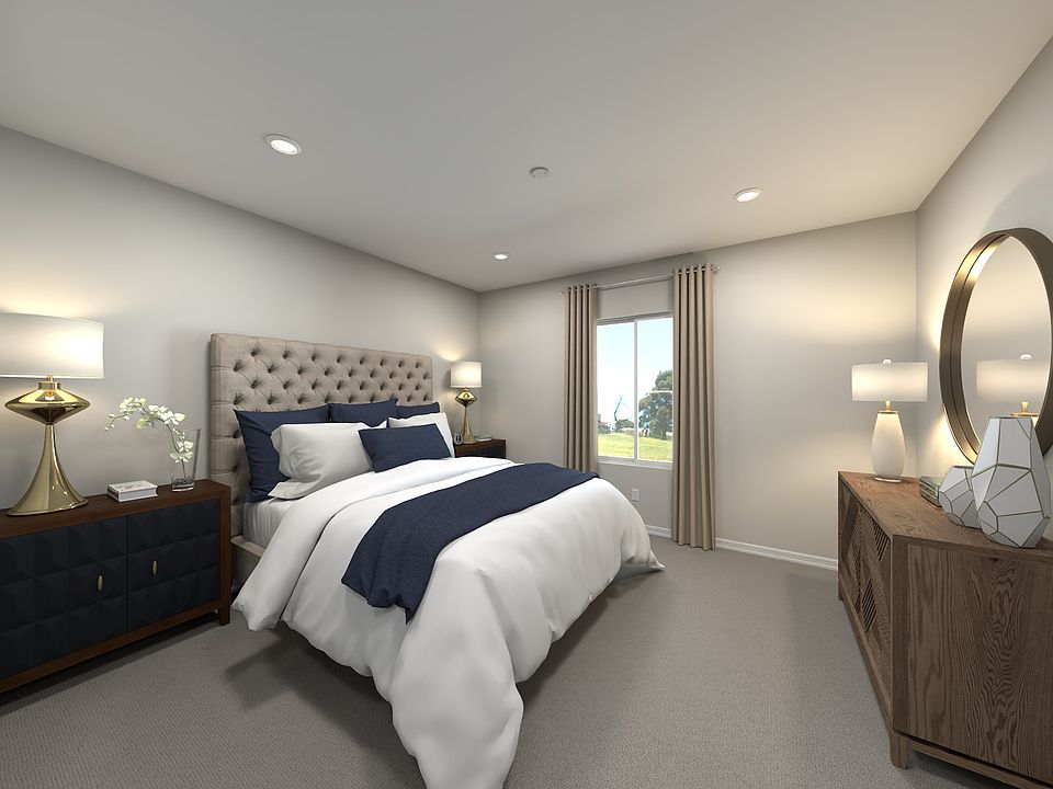 Residence 2 Primary Bedroom